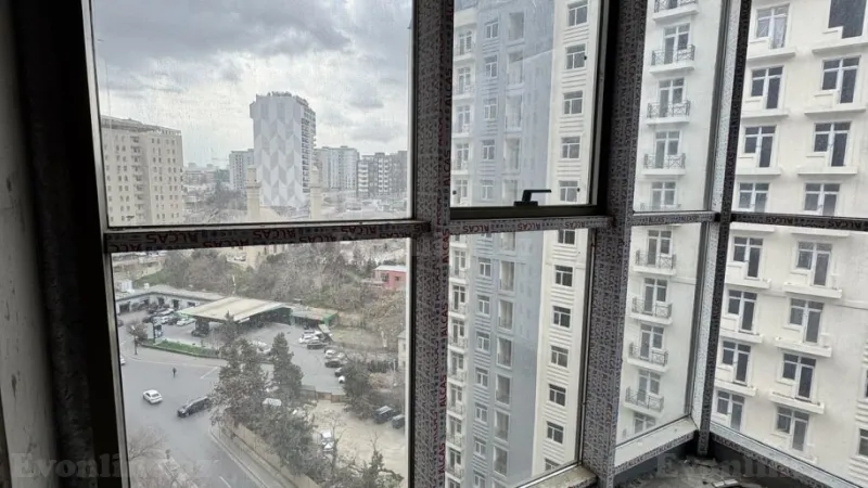 Satılır 3 otaqlı Mənzil Yeni tikili 112 m² 28 May m. - şəkil 8