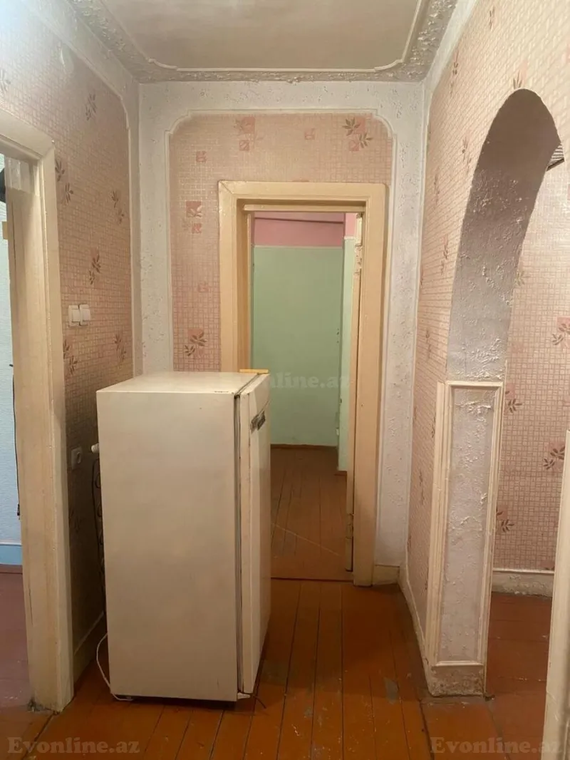 Satılır 3 otaqlı Mənzil Köhnə tikili 75 m² Şəmkir - şəkil 4