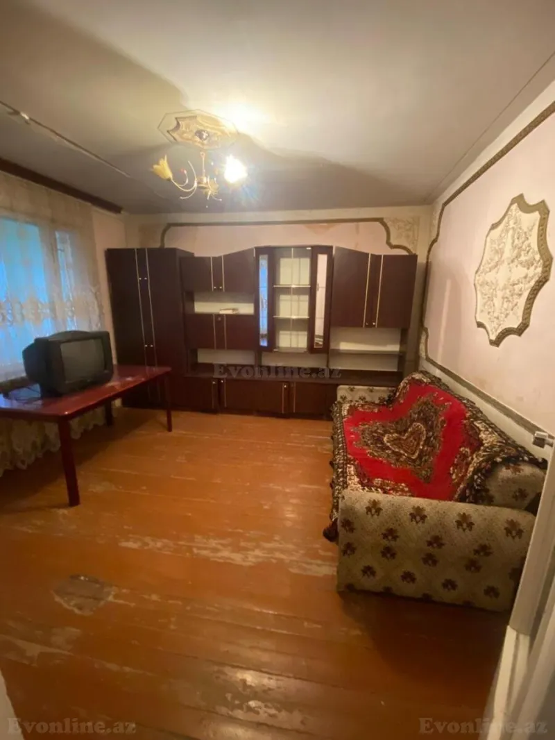 Satılır 3 otaqlı Mənzil Köhnə tikili 75 m² Şəmkir - şəkil 17