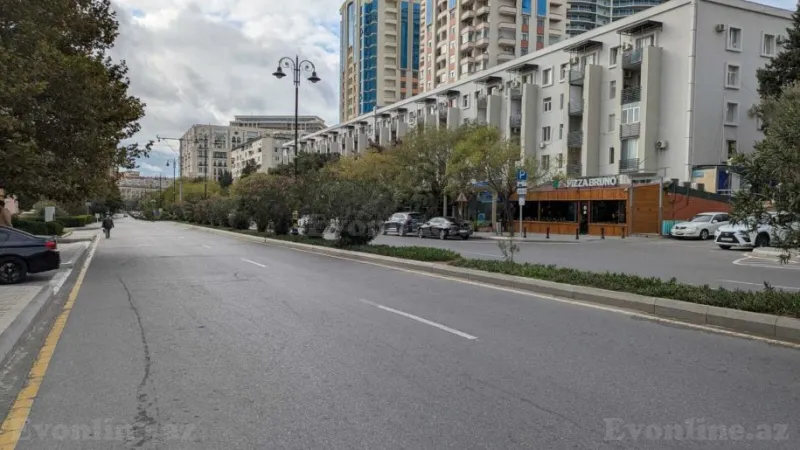 Satılır 3 otaqlı Mənzil Köhnə tikili 75 m² Yasamal r. - şəkil 7