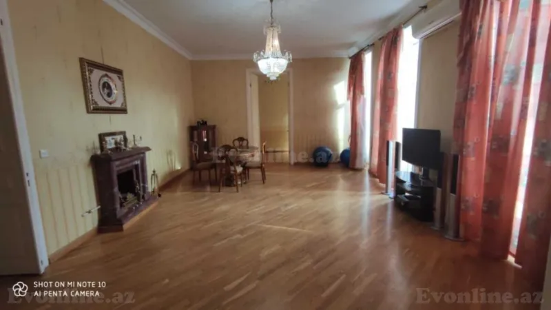 Satılır 4 otaqlı Mənzil Köhnə tikili 145 m² 28 May m. - şəkil 7