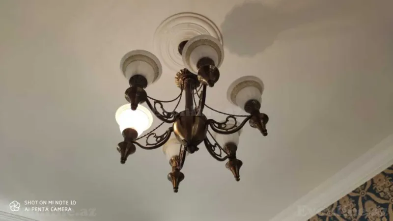 Satılır 4 otaqlı Mənzil Köhnə tikili 145 m² 28 May m. - şəkil 11