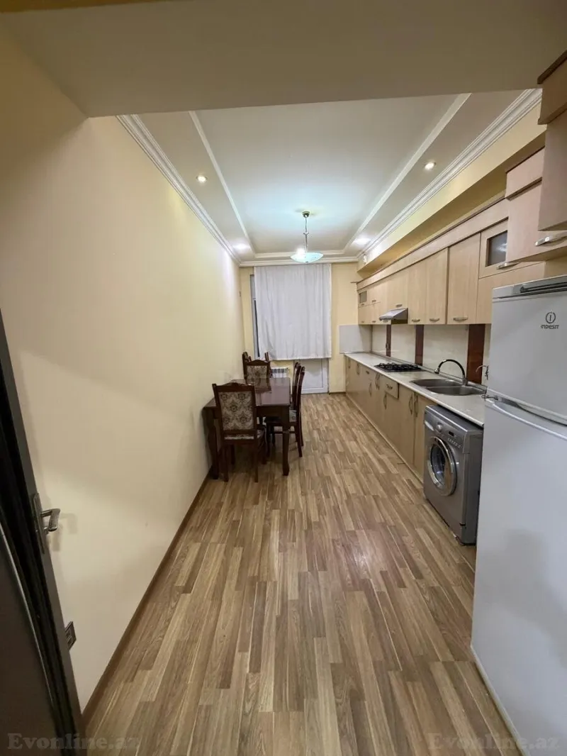 Kirayə verilir 2 otaqlı Mənzil Yeni tikili 105 m² Neftçilər m. - şəkil 6