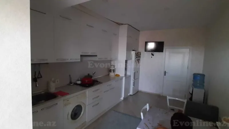 Satılır 4 otaqlı Mənzil Yeni tikili 120 m² 4-cü mikrorayon - şəkil 5