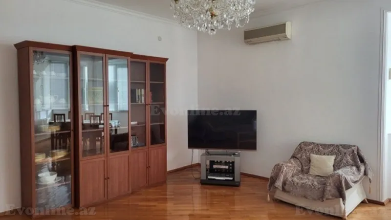 Kirayə verilir 4 otaqlı Mənzil Yeni tikili 150 m² 28 May m. - şəkil 3