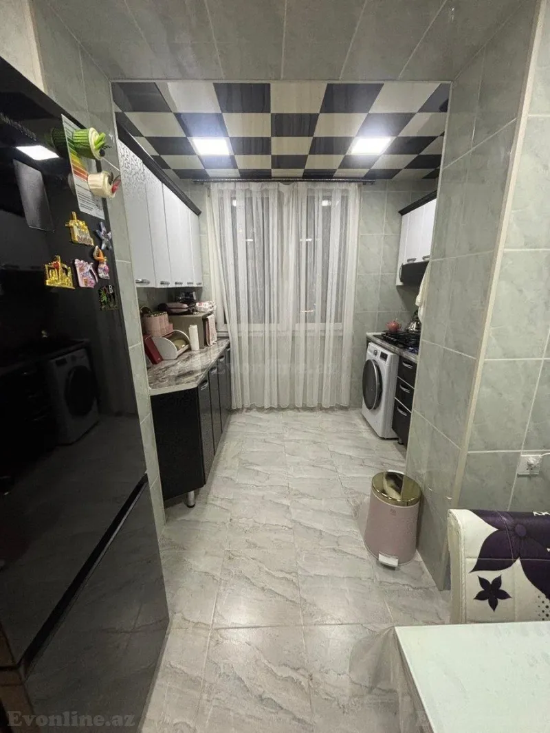 Satılır 3 otaqlı Mənzil Köhnə tikili 60 m² 28 May m. - şəkil 2