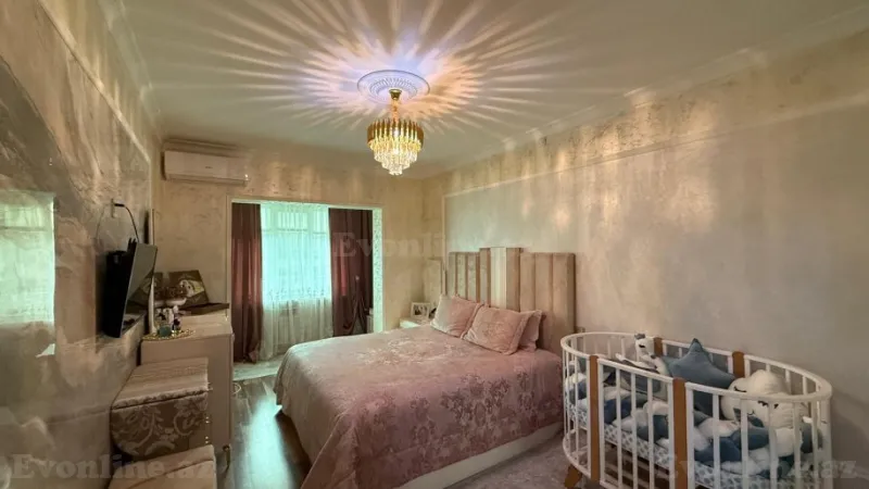 Satılır 3 otaqlı Mənzil Köhnə tikili 85 m² Xətai r. - şəkil 4