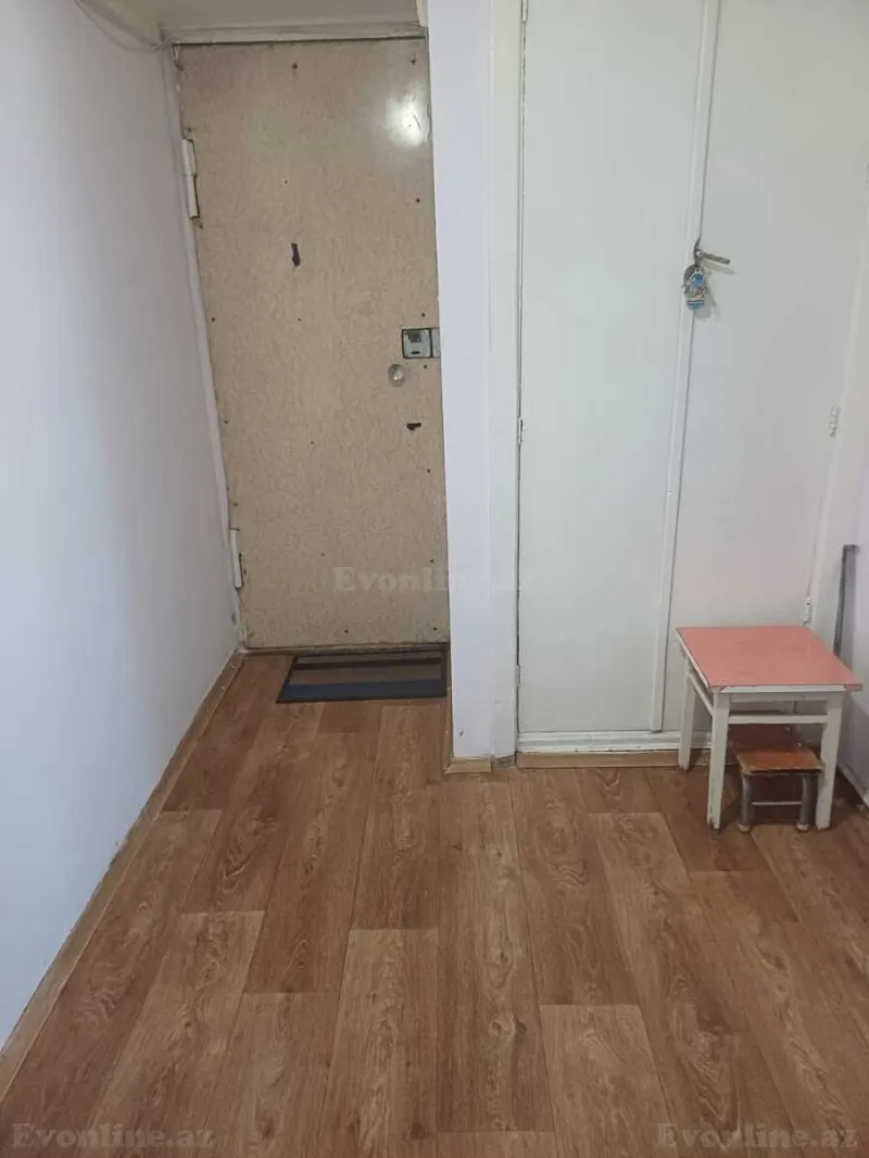 Satılır 5 otaqlı Mənzil Köhnə tikili 130 m² 8-ci mikrorayon - şəkil 6
