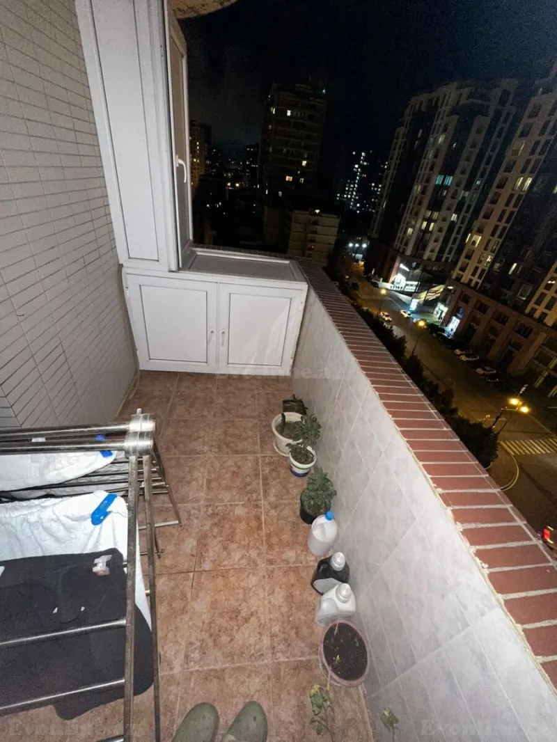 Satılır 3 otaqlı Mənzil Yeni tikili 102 m² Elmlər Akademiyası m. - şəkil 14