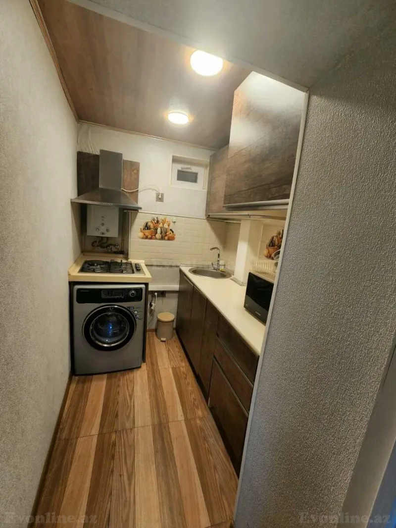 Kirayə verilir 2 otaqlı Mənzil Köhnə tikili 45 m² Səbail r. - şəkil 7