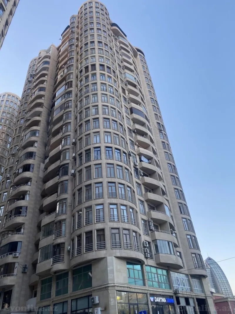 Satılır 3 otaqlı Mənzil Yeni tikili 156 m² Xətai m.