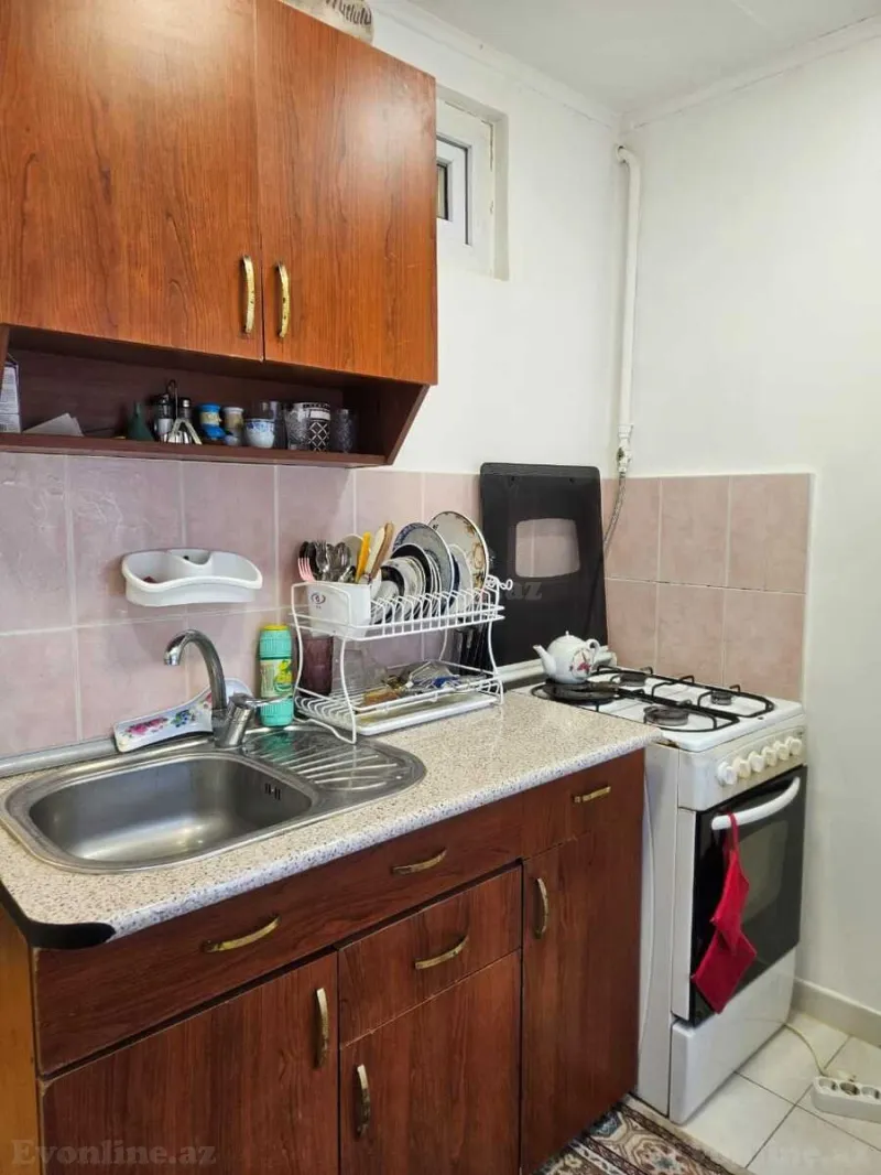 Kirayə verilir 2 otaqlı Mənzil Köhnə tikili 50 m² Elmlər Akademiyası m. - şəkil 7