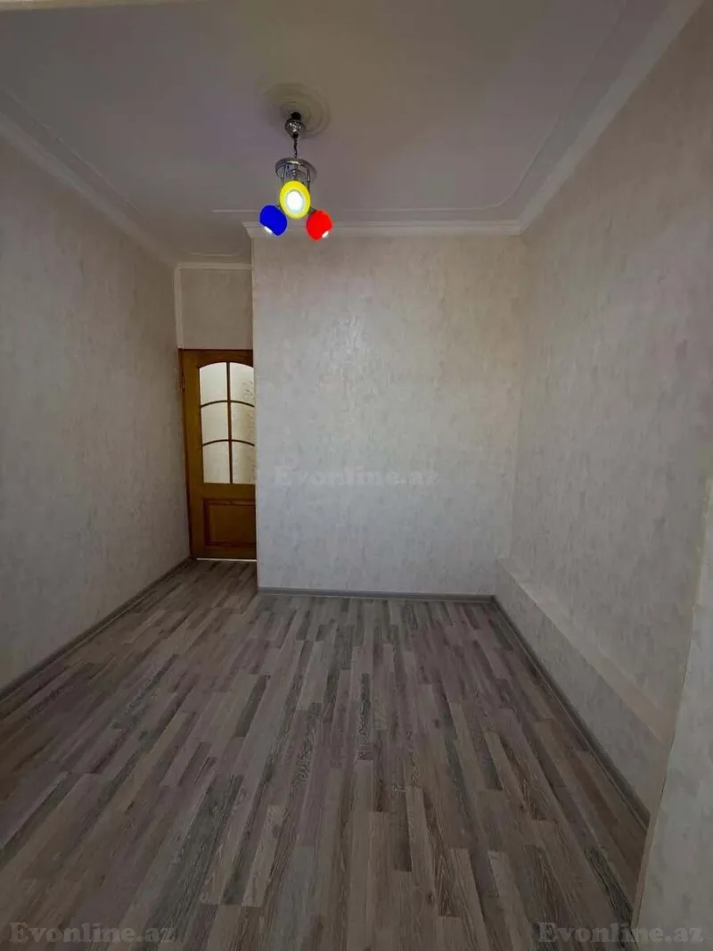 Satılır 2 otaqlı Mənzil Köhnə tikili 55 m² Həzi Aslanov - şəkil 4