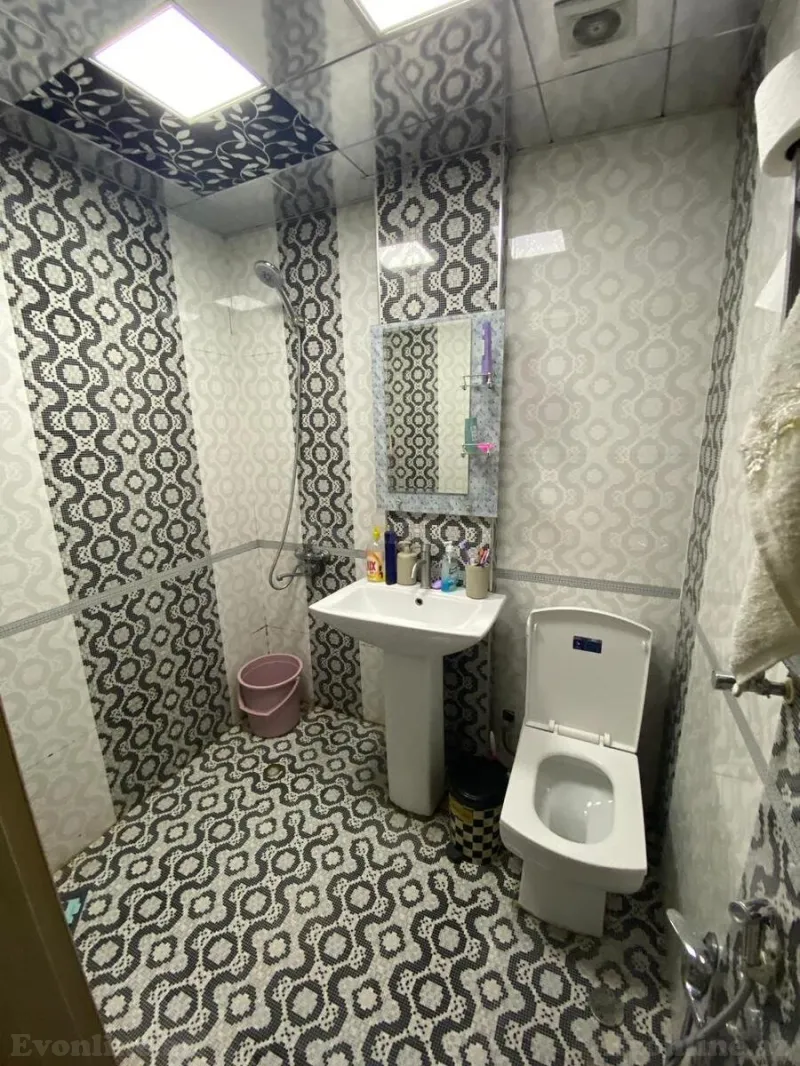 Kirayə verilir 2 otaqlı Mənzil Yeni tikili 50 m² İnşaatçılar m. - şəkil 12