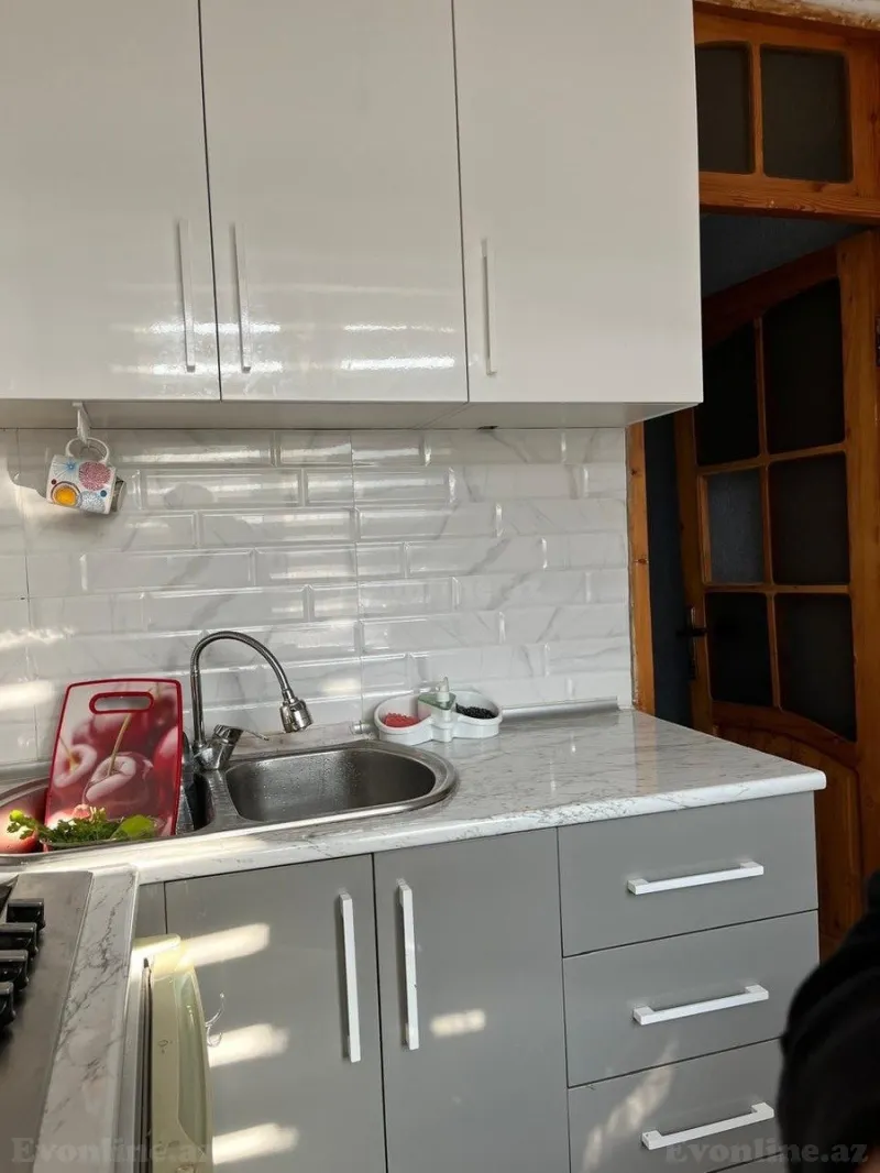 Satılır 2 otaqlı Mənzil Köhnə tikili 47 m² Sumqayıt - şəkil 3