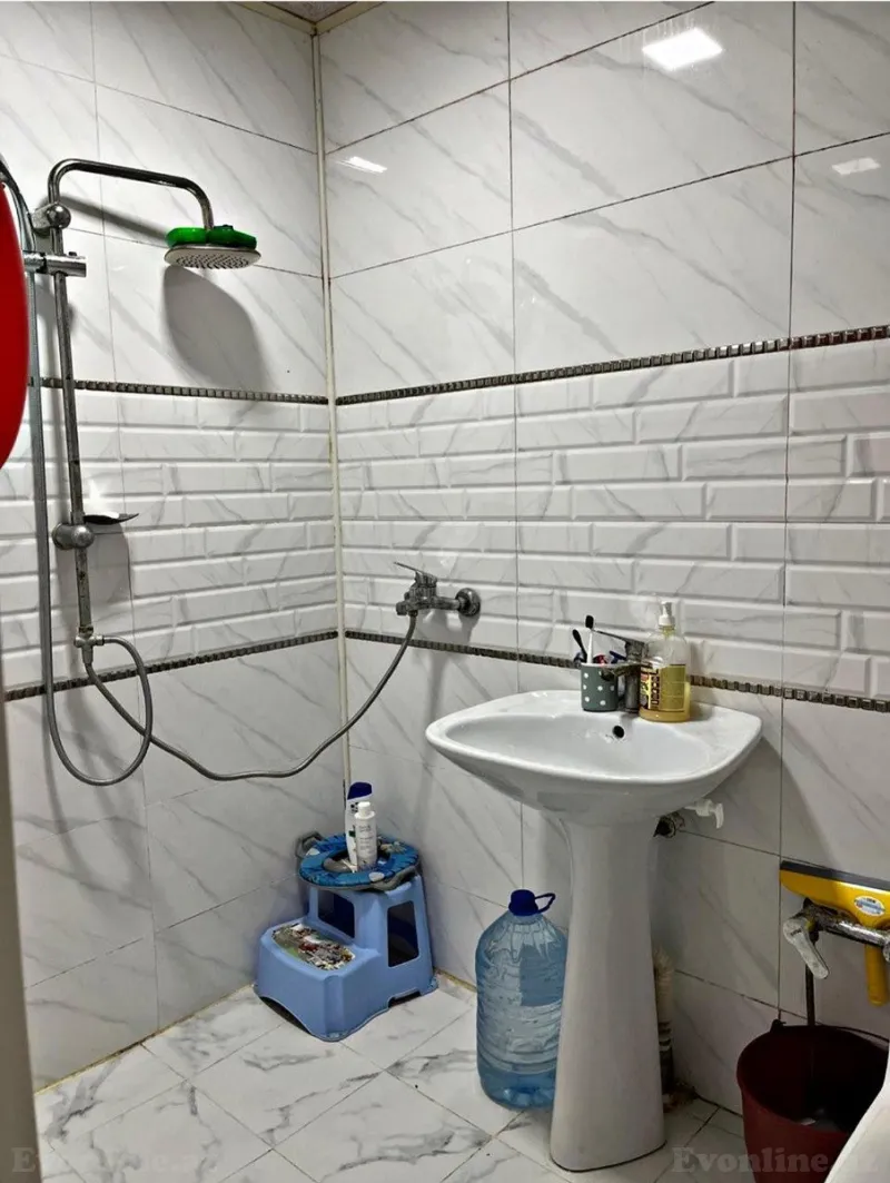 Satılır 2 otaqlı Mənzil Köhnə tikili 47 m² Sumqayıt - şəkil 4