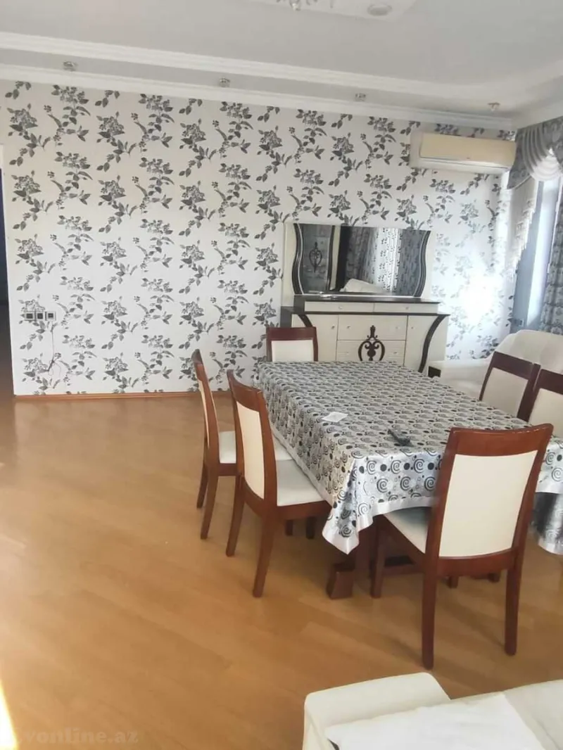 Kirayə verilir 3 otaqlı Mənzil Yeni tikili 135 m² Nəsimi r.