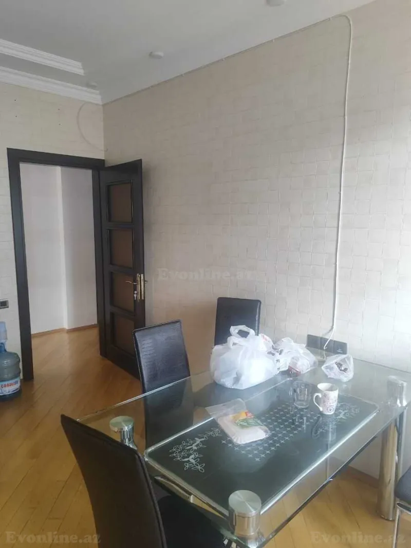 Kirayə verilir 3 otaqlı Mənzil Yeni tikili 135 m² Nəsimi r. - şəkil 12