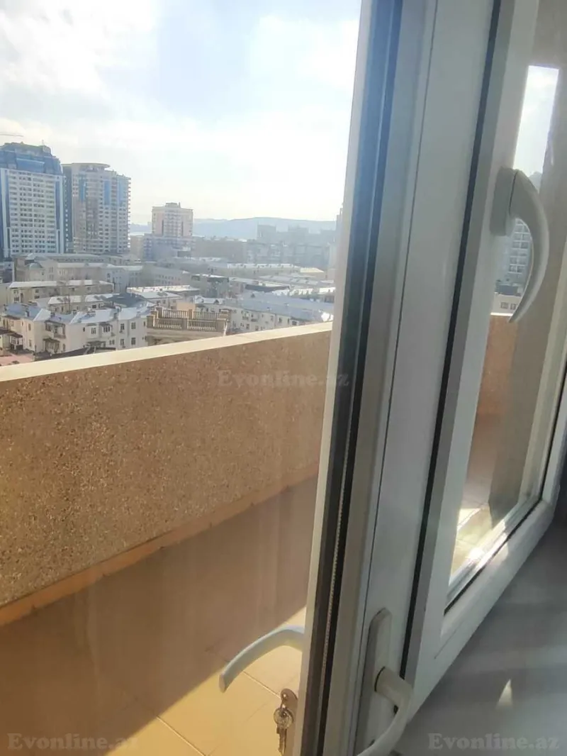 Kirayə verilir 3 otaqlı Mənzil Yeni tikili 135 m² Nəsimi r. - şəkil 14