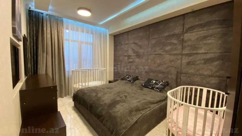 Satılır 2 otaqlı Mənzil Yeni tikili 90 m² 20 Yanvar m. - şəkil 4