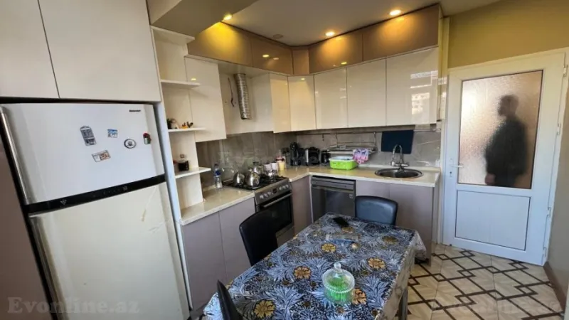 Satılır 3 otaqlı Mənzil Köhnə tikili 85 m² Əhmədli - şəkil 14