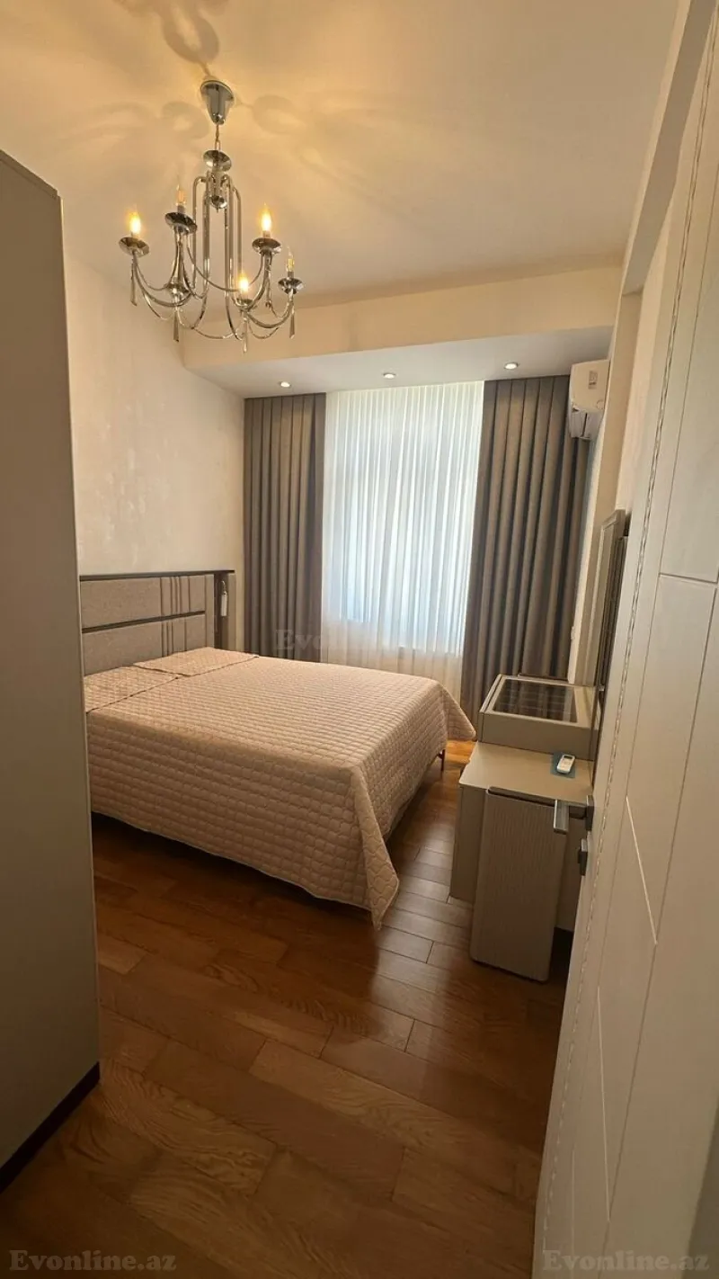 Kirayə verilir 2 otaqlı Mənzil Yeni tikili 80 m² Gənclik m. - şəkil 4