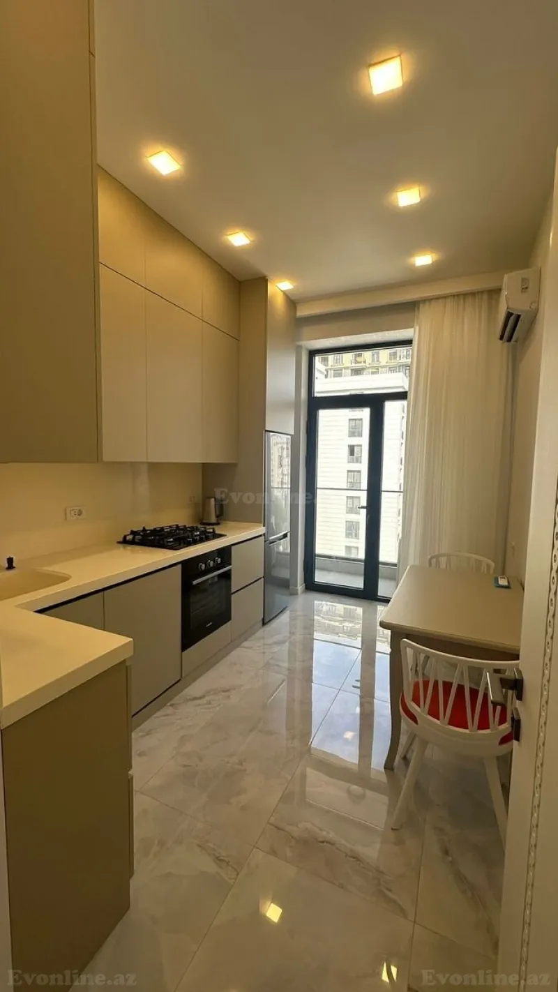 Kirayə verilir 2 otaqlı Mənzil Yeni tikili 80 m² Gənclik m. - şəkil 6