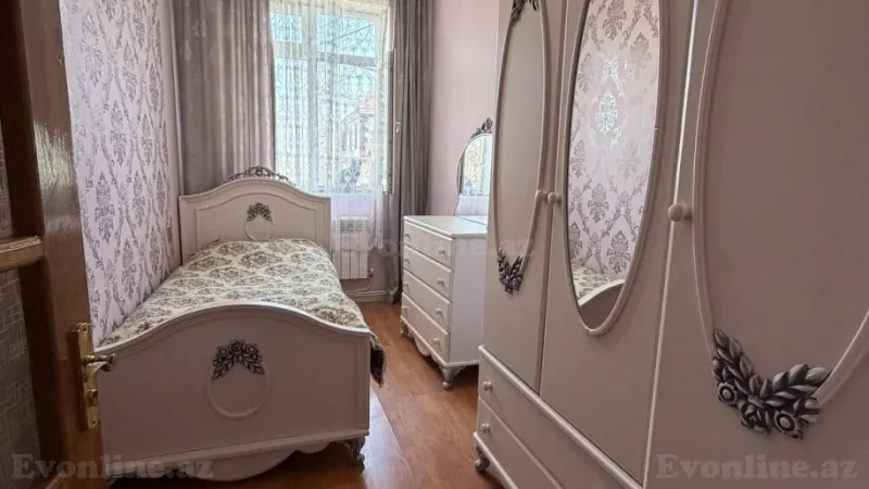 Satılır 5 otaqlı Mənzil Köhnə tikili 77 m² Binəqədi - şəkil 5