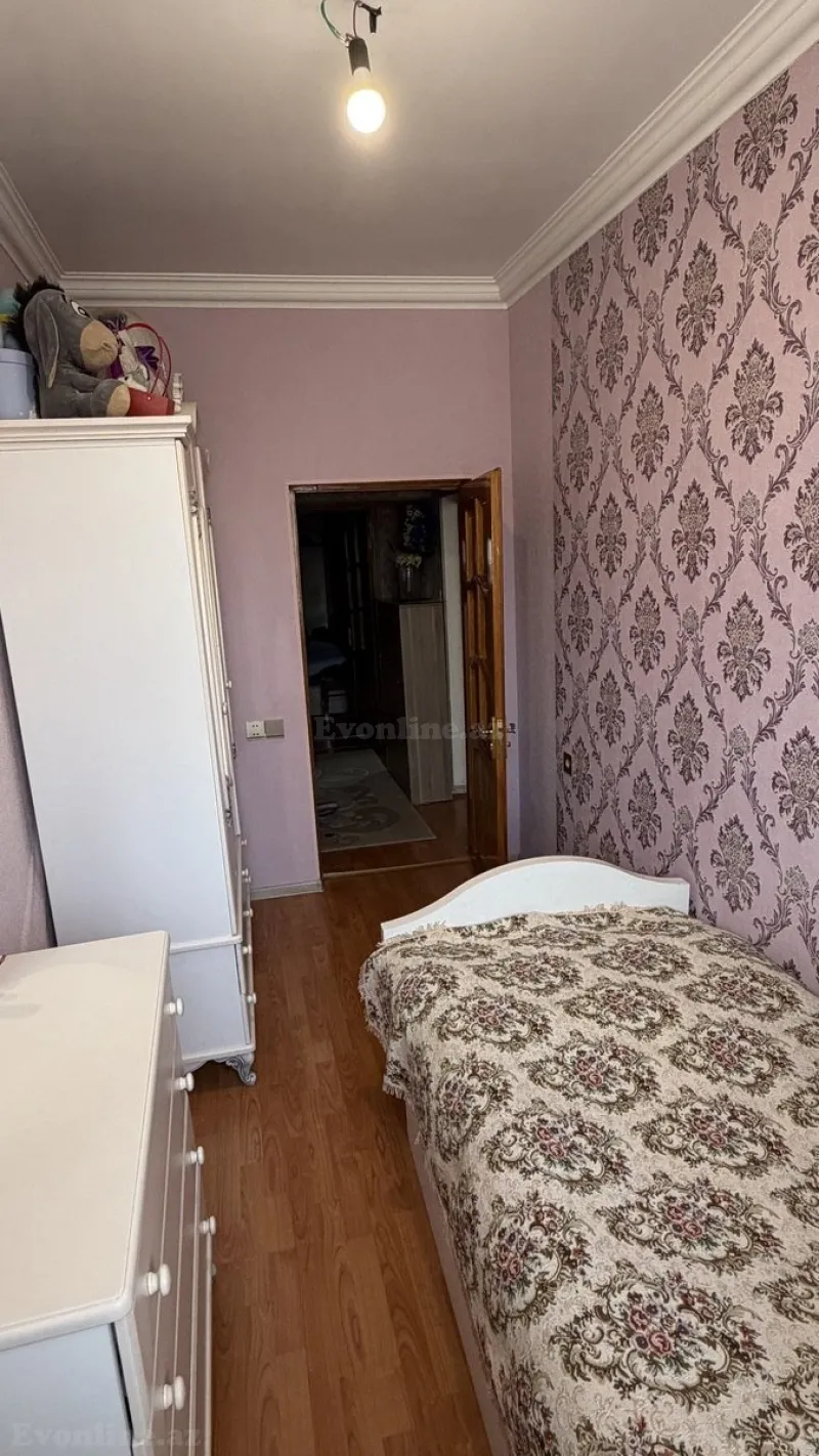 Satılır 5 otaqlı Mənzil Köhnə tikili 77 m² Binəqədi - şəkil 6