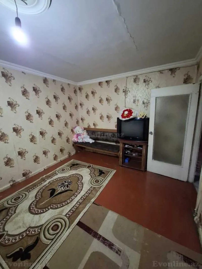 Kirayə verilir 1 otaqlı Mənzil Köhnə tikili 36 m² Nəriman Nərimanov m.