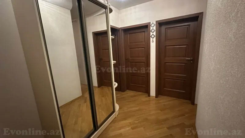 Satılır 4 otaqlı Mənzil Köhnə tikili 100 m² 8-ci mikrorayon - şəkil 8