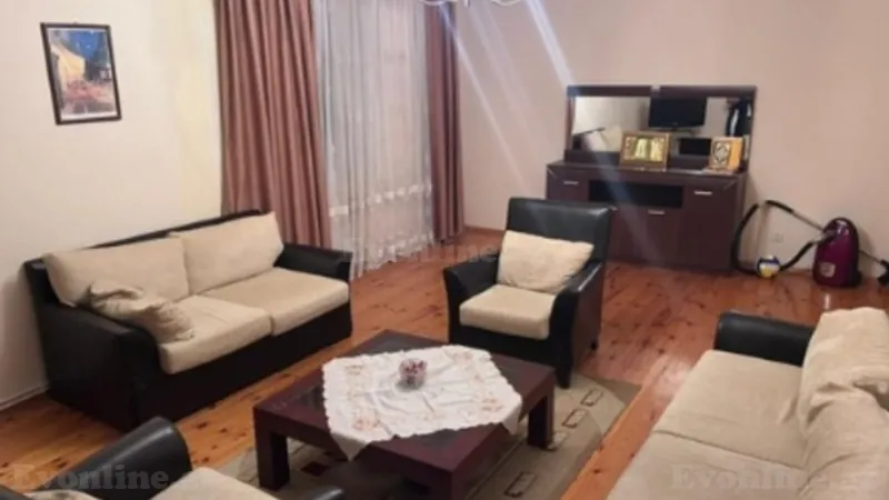 Satılır 3 otaqlı Mənzil Köhnə tikili 92 m² Yasamal - şəkil 3