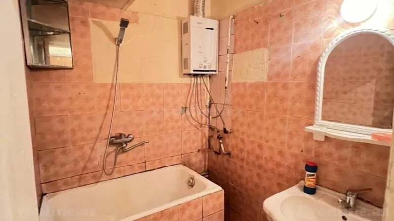 Kirayə verilir 1 otaqlı Mənzil Köhnə tikili 30 m² 4-cü mikrorayon - şəkil 5