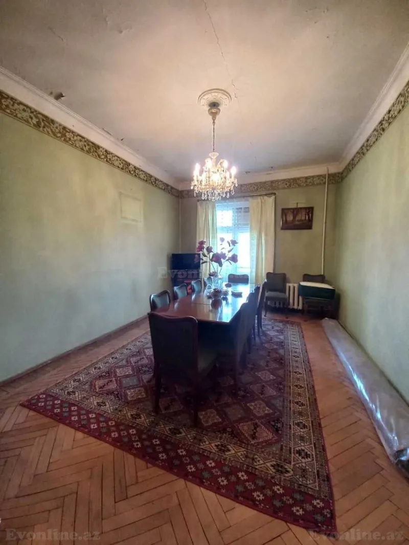 Satılır 3 otaqlı Mənzil Köhnə tikili 105 m² İçərişəhər m. - şəkil 4