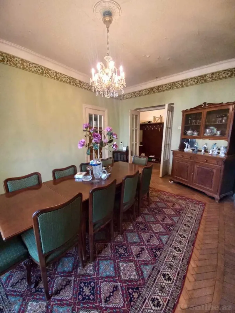 Satılır 3 otaqlı Mənzil Köhnə tikili 105 m² İçərişəhər m. - şəkil 6