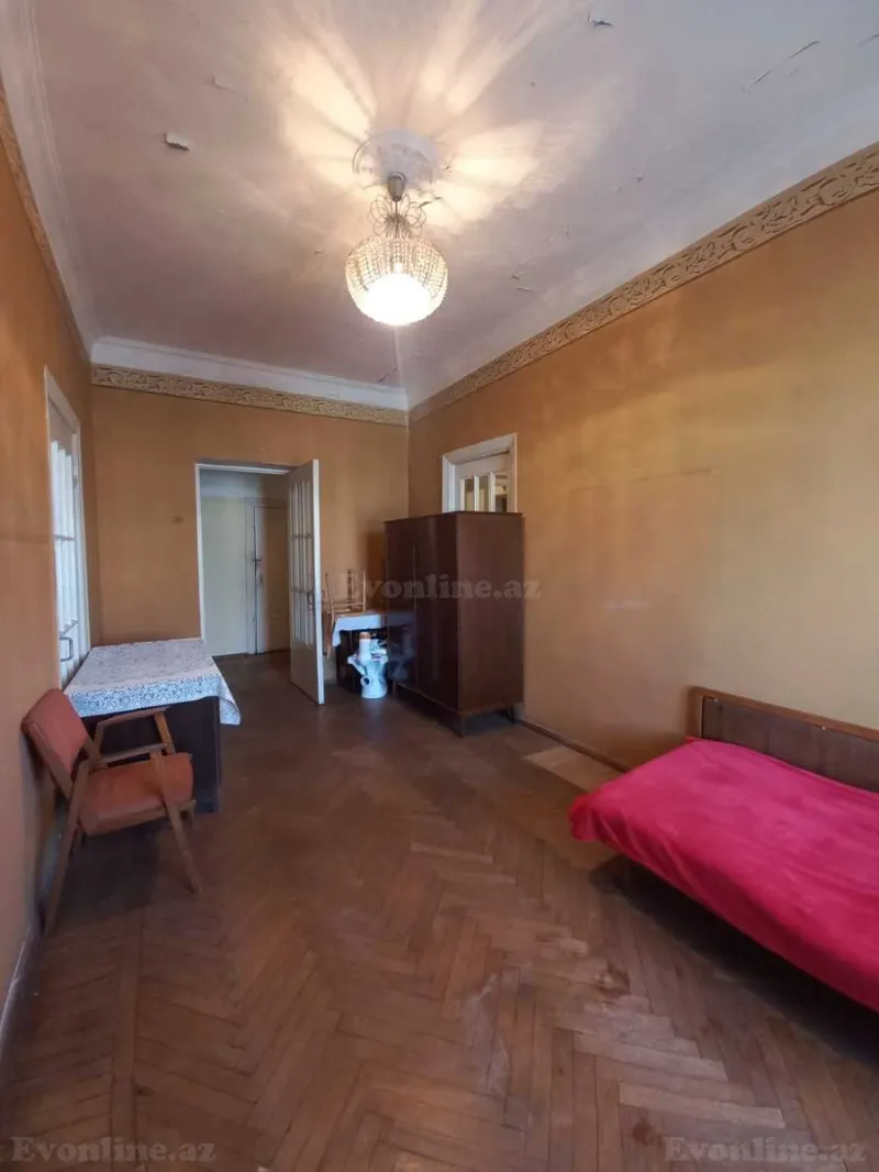 Satılır 3 otaqlı Mənzil Köhnə tikili 105 m² İçərişəhər m. - şəkil 13