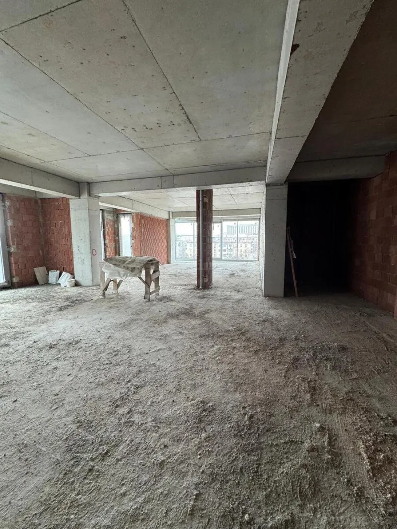 Satılır 4 otaqlı Mənzil Yeni tikili 160 m² Elmlər Akademiyası m. - şəkil 9