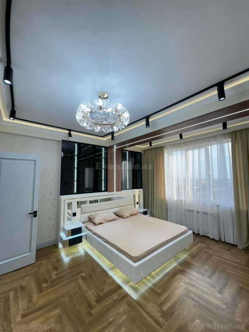 Satılır 4 otaqlı Mənzil Yeni tikili 186 m² Qara Qarayev m. - şəkil 13