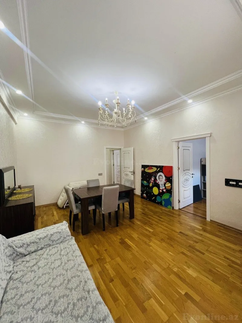 Kirayə verilir 3 otaqlı Mənzil Yeni tikili 90 m² 8-ci kilometr