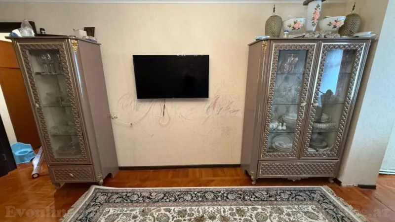 Kirayə verilir 3 otaqlı Mənzil Köhnə tikili 80 m² İnşaatçılar m. - şəkil 5