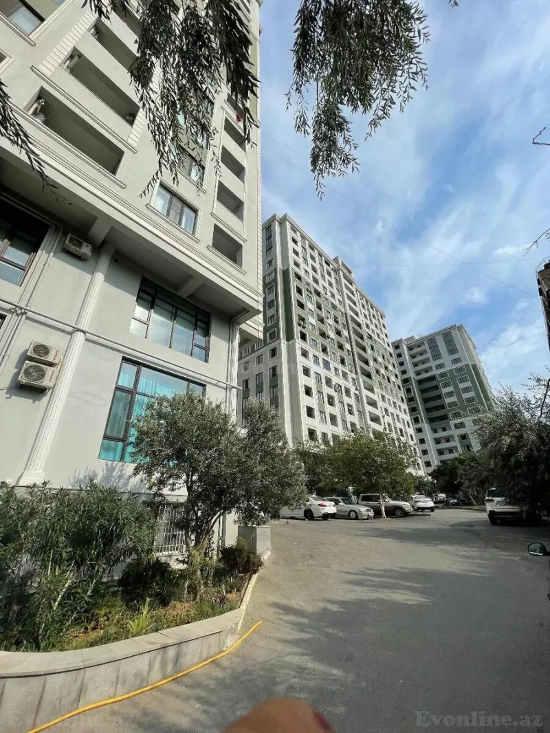 Satılır 2 otaqlı Mənzil Yeni tikili 54 m² Xətai r. - şəkil 2