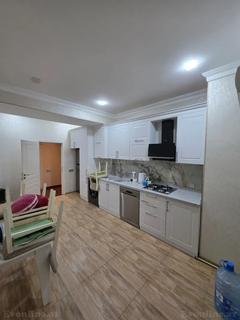 Kirayə verilir 3 otaqlı Mənzil Yeni tikili 125 m² Xətai m. - şəkil 7