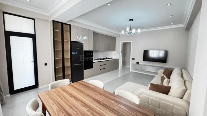 Kirayə verilir 3 otaqlı Mənzil Yeni tikili 95 m² Qara Qarayev m.