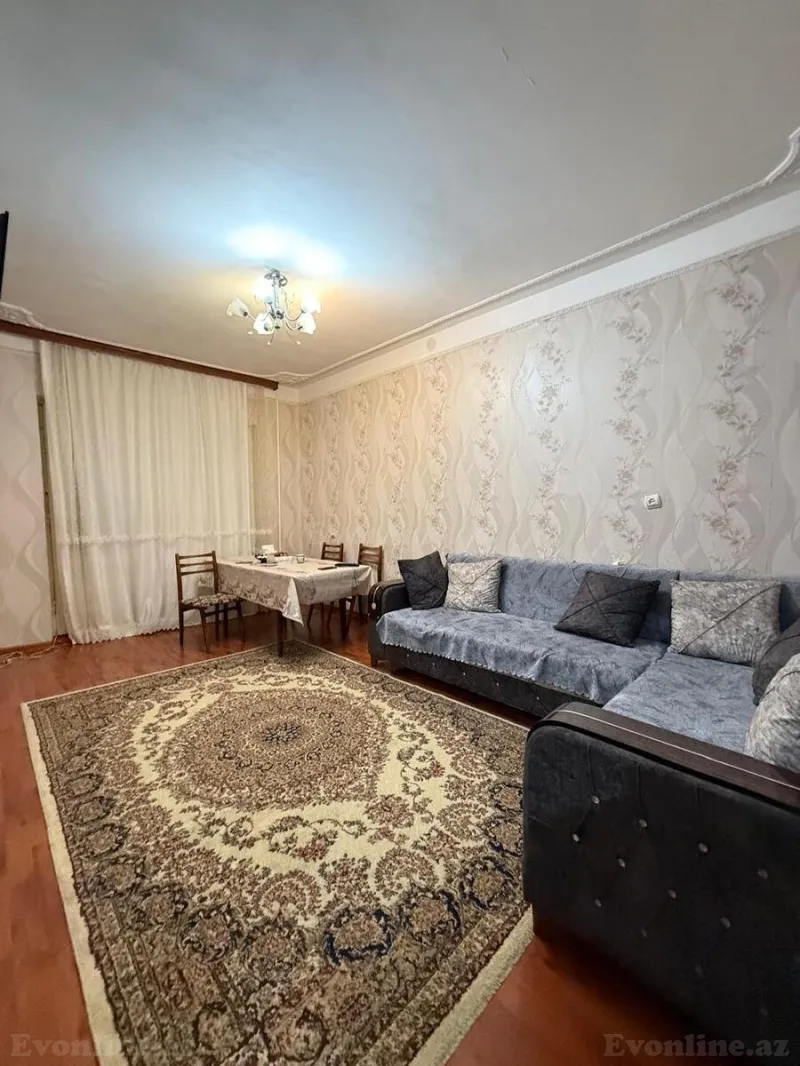 Satılır 3 otaqlı Mənzil Köhnə tikili 90 m² 9-cu mikrorayon