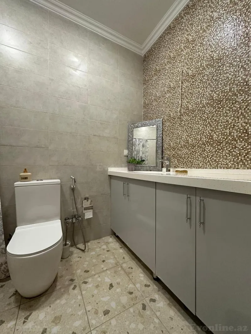 Satılır 2 otaqlı Mənzil Yeni tikili 65 m² Nərimanov r. - şəkil 12