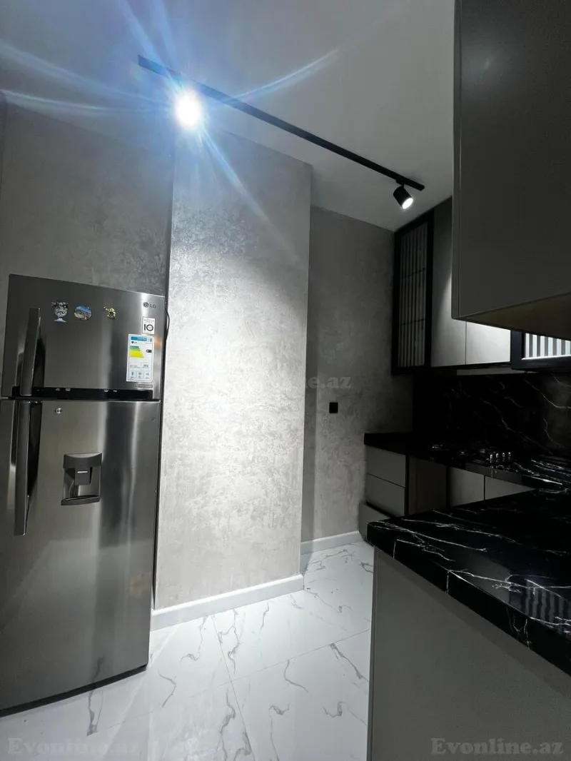 Satılır 3 otaqlı Mənzil Yeni tikili 100 m² Neftçilər m. - şəkil 5