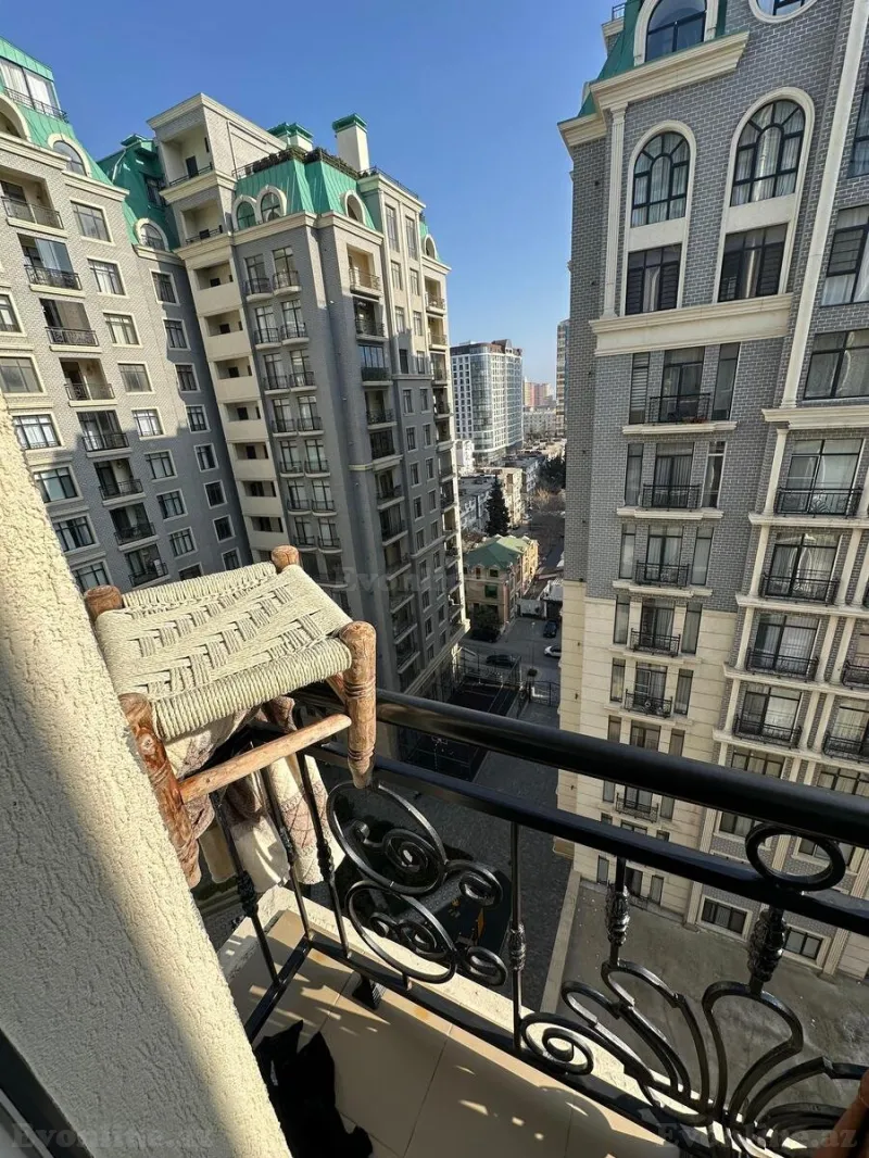 Satılır 3 otaqlı Mənzil Yeni tikili 117 m² Nəsimi r. - şəkil 10