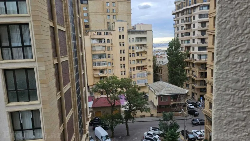 Kirayə verilir 2 otaqlı Mənzil Yeni tikili 55 m² İçərişəhər m.