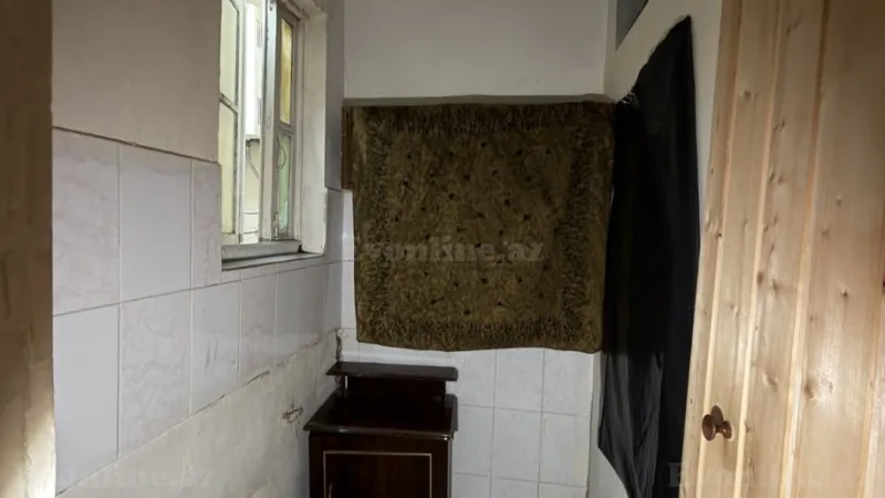 Satılır 2 otaqlı Mənzil Köhnə tikili 50 m² Sahil m. - şəkil 10