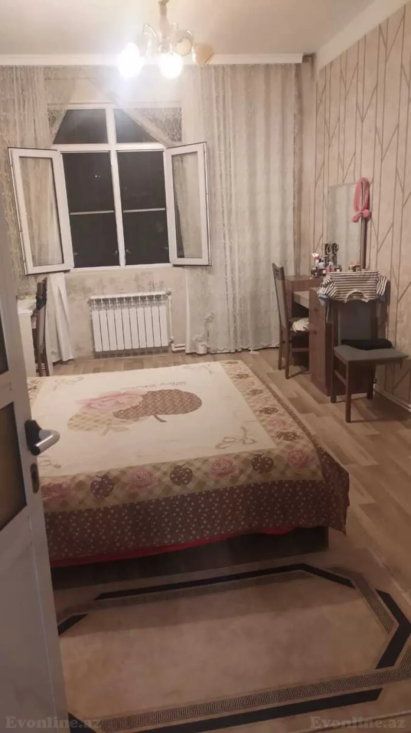 Kirayə verilir 2 otaqlı Mənzil Köhnə tikili 55 m² 3-cü mikrorayon